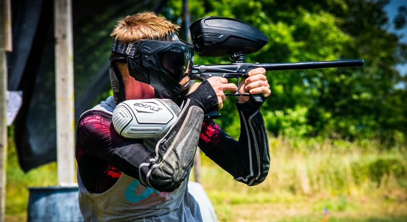 Tips for purchasing the best first paintball gun